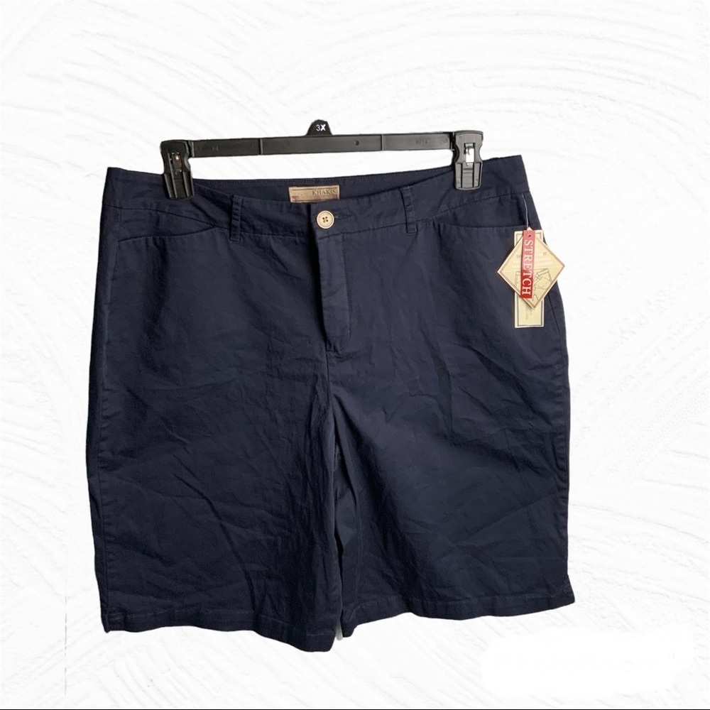Khakis New with Tags Navy Stretch Walking Shorts Wm 16